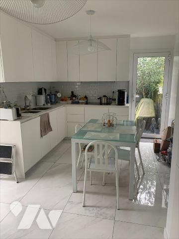 En passage privé,  hyper centre, au calme