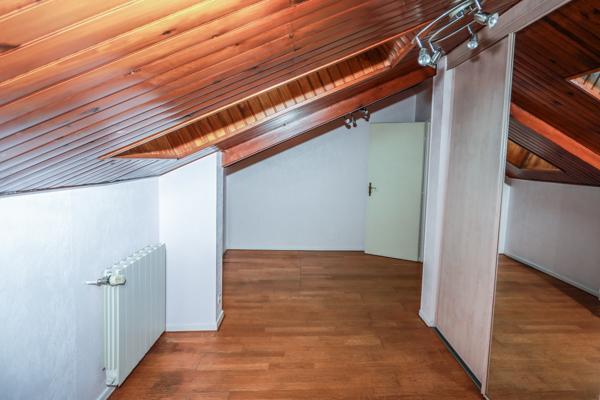 Maison individuelle 121 m² à Richemont, 3 chambres et jardin clos