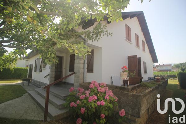Maison à vendre 7 pièces 175 m² Oloron-Sainte-Marie