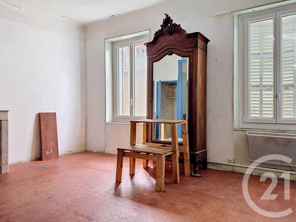 Appartement F4 à vendre  2 pièces - 88 m 2   MARSEILLE  - 13007