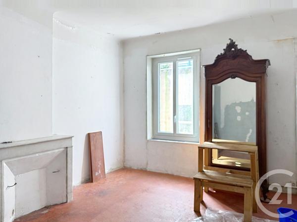 Appartement F4 à vendre  2 pièces - 88 m 2   MARSEILLE  - 13007