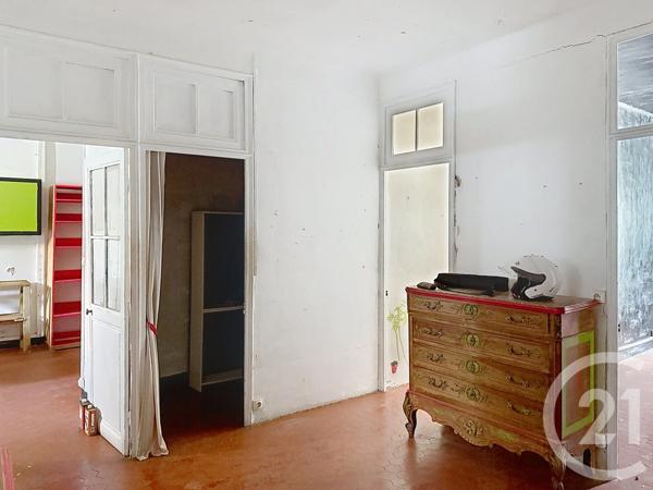 Appartement F4 à vendre  2 pièces - 88 m 2   MARSEILLE  - 13007
