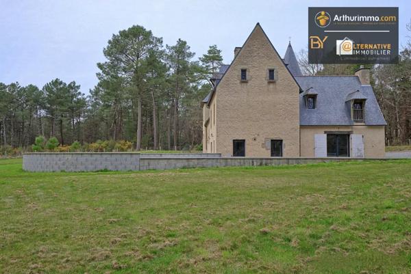 Vente Maison 8 pièces 205 m2 à Châteaubourg