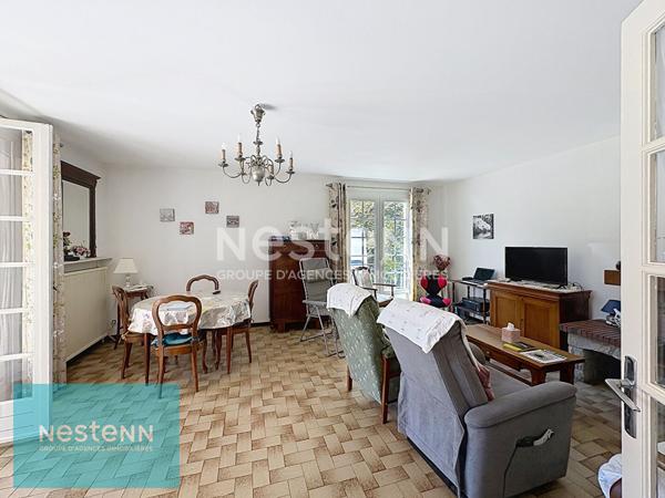 Maison de plain pied sur Saint Maximin, 3 chambres avec piscine et garage sur 1872 m² de terrain