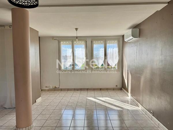 A vendre - Maison 3 chambres avec jardin et garage - DPE C - Vihiers - D6047