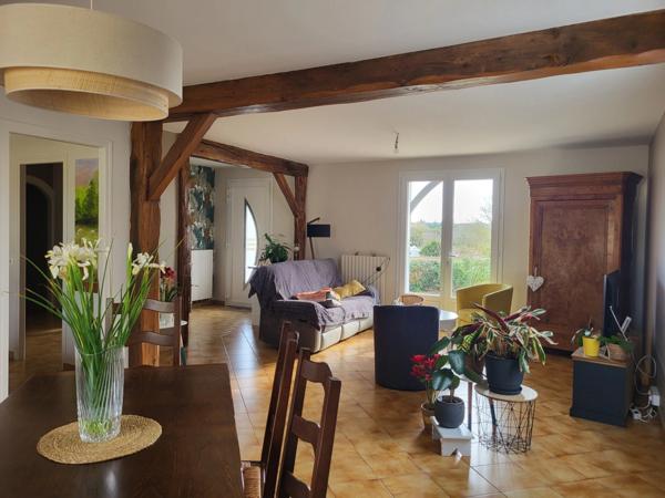 Maison à vendre 6 pièces AIRVAULT (79) Terrain 5 188 m²