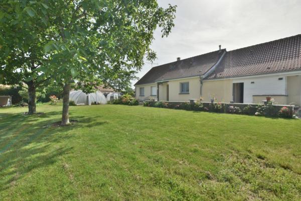 Maison à vendre 5 pièces LA CHAPELLE D'ALIGNE (72)