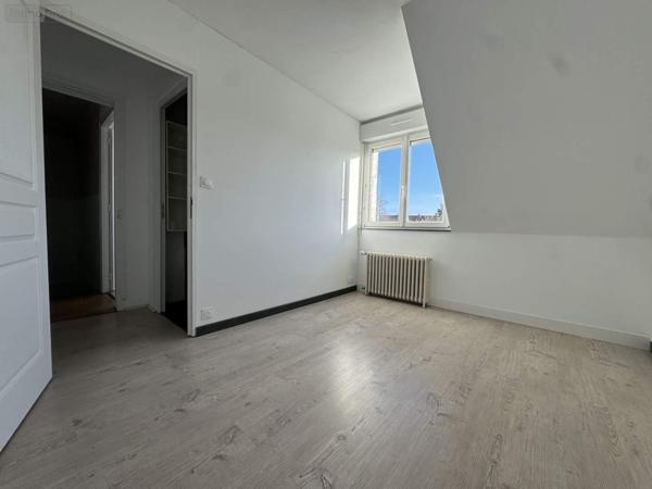 Maison à louer à Cherbourg-en-Cotentin dans la Manche (50130), ref : 045/740