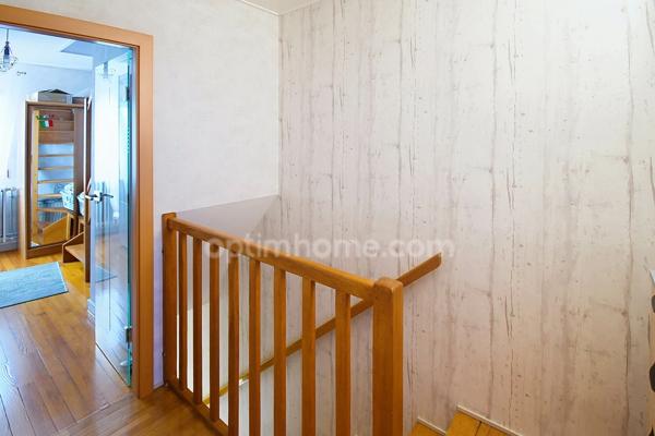 MAISON MEXY 94M2, 3 CHAMBRES, 2 SALLES DE BAIN, DRESSING OU BUREAU, GARAGE, JARDIN