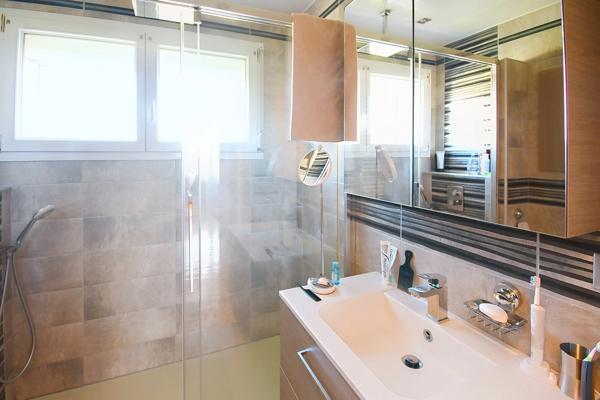 MAISON MEXY 94M2, 3 CHAMBRES, 2 SALLES DE BAIN, DRESSING OU BUREAU, GARAGE, JARDIN