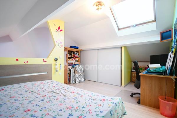 MAISON MEXY 94M2, 3 CHAMBRES, 2 SALLES DE BAIN, DRESSING OU BUREAU, GARAGE, JARDIN
