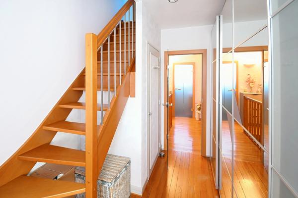 MAISON MEXY 94M2, 3 CHAMBRES, 2 SALLES DE BAIN, DRESSING OU BUREAU, GARAGE, JARDIN