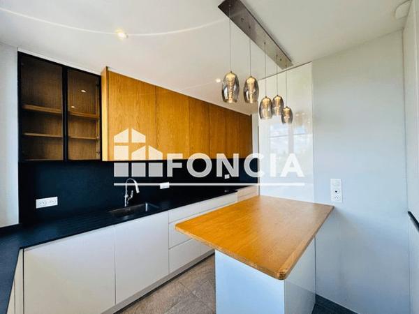 Location Appartement 5 pièces 115 m² - 1 AVENUE DE GUISE Chantilly 60500