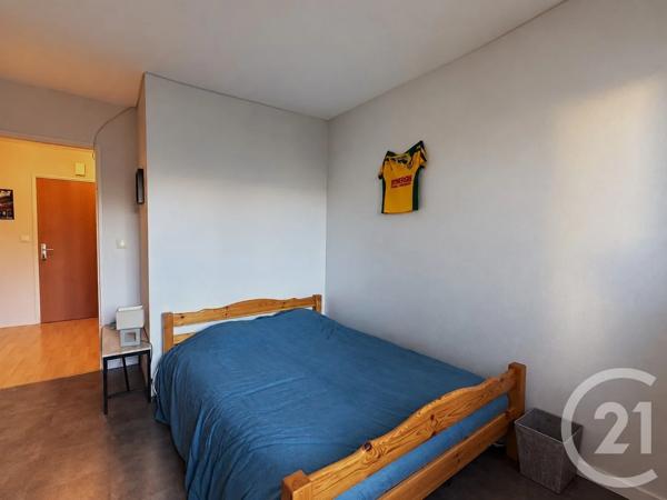 Appartement F2 à vendre  2 pièces - 46,52 m 2   LA ROCHE SUR YON  - 85