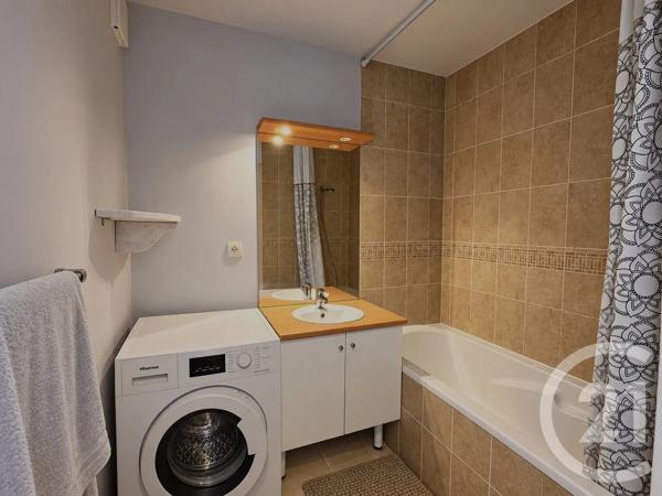 Appartement F2 à vendre  2 pièces - 46,52 m 2   LA ROCHE SUR YON  - 85