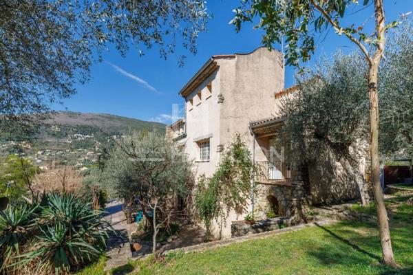 BAISSE DE PRIX! MAS EN PIERRE• 230 M² • 6 CHAMBRES • PISCINE 10× Grasse