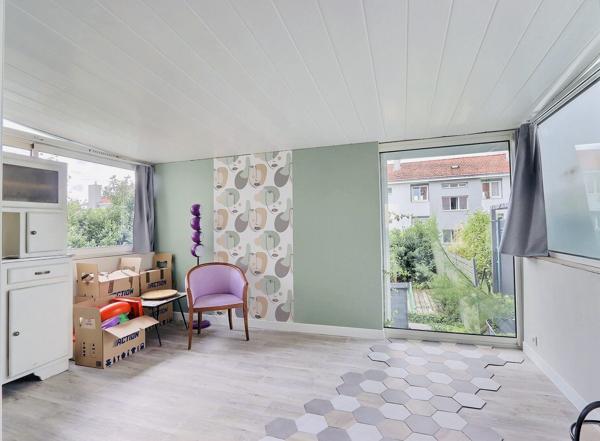 PETITE MAISON COUP DE COEUR AVEC GARAGE ET JARDIN