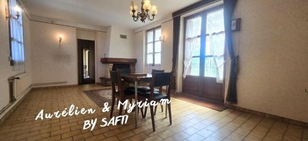 Ensemble immobilier mixte de 182 m² à rénover