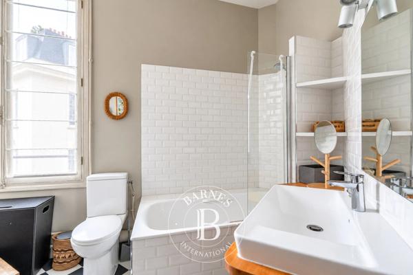 Paris 16ème, Appartement 5 Chambres -  170 m² à vendre