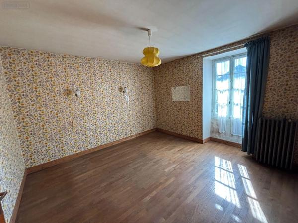 Achat - Immeuble | Immeuble Sousceyrac-en-Quercy 46190 7 pièces 220 m 2 300 m 2