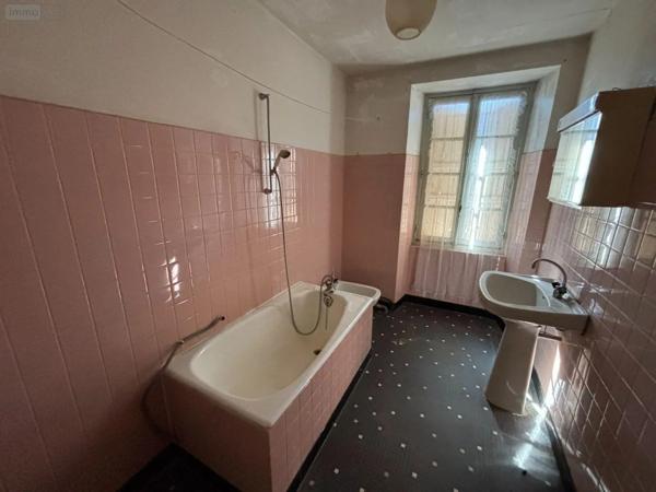 Achat - Immeuble | Immeuble Sousceyrac-en-Quercy 46190 7 pièces 220 m 2 300 m 2