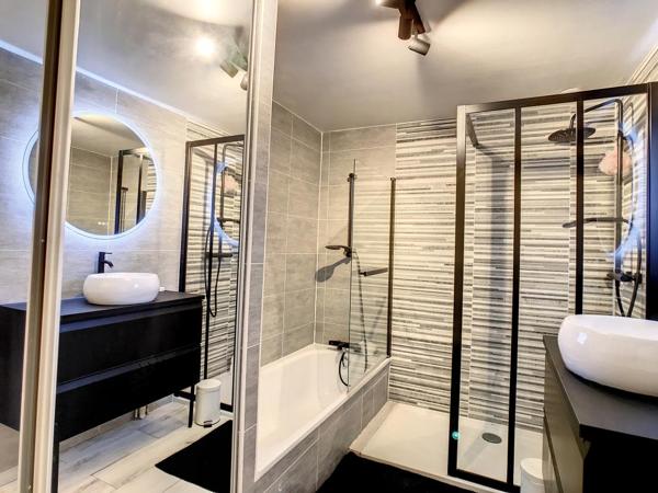 MAISON – T4 – MEUBLE – PISCINE – JARDIN – TERRASSE – 99.75 m² – 69330 – MEYZIEU