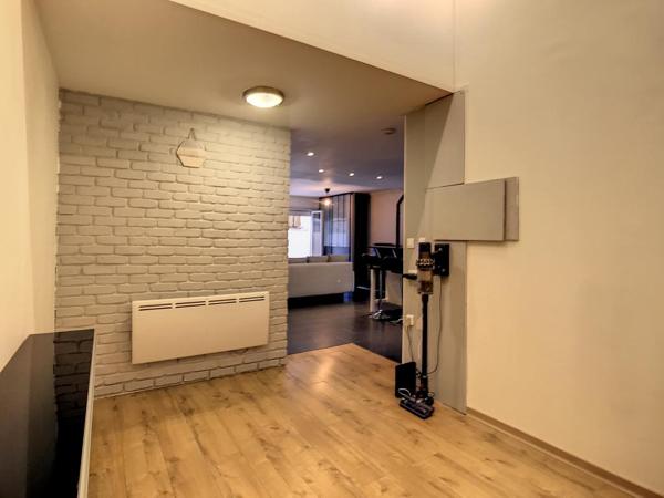 MAISON – T4 – MEUBLE – PISCINE – JARDIN – TERRASSE – 99.75 m² – 69330 – MEYZIEU