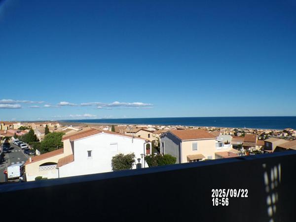 Appartement Saint Pierre La Mer 3 pièce(s) 51.03 m2
