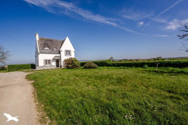 Maison à vendre |  Plonévez-Porzay |  6 pièces | 145 m²