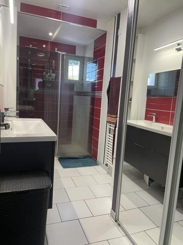 Maison pavillon 4 pièces 105 m2 sur terrain de 829 m2