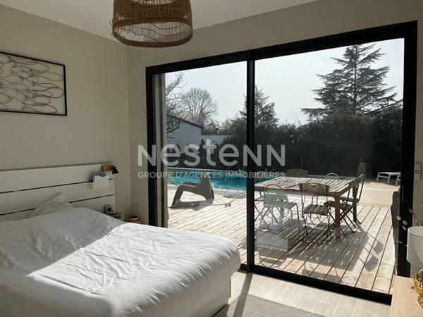 Maison d'Architecte Prestigieuse à Vendre à Écully - 7 Pièces, Piscine, Terrain de 884 m²