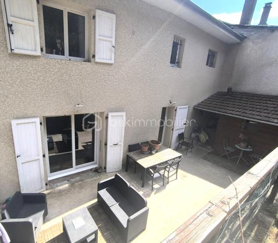 Maison de village de 123 m²