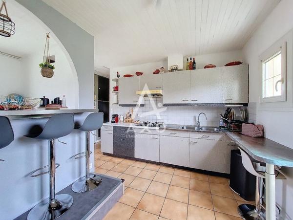 Maison de plain pied 2 chambres, proche collège