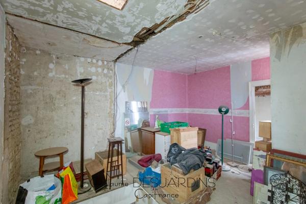 A vendre LE MERLERAULT Orne maison à Rénover