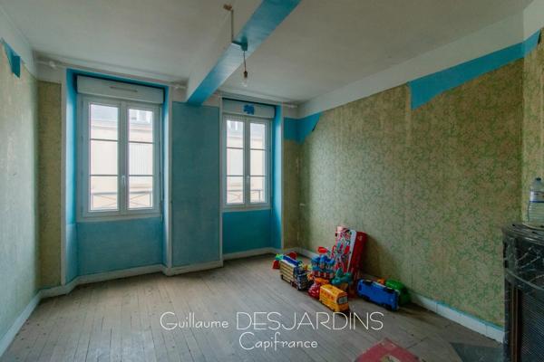 A vendre LE MERLERAULT Orne maison à Rénover