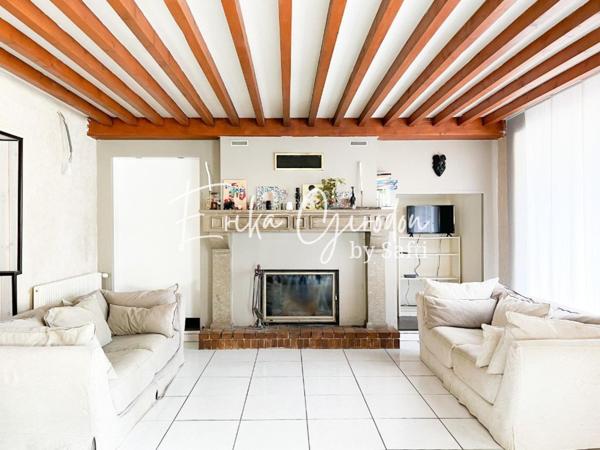 Maison de ville avec jardin et garage