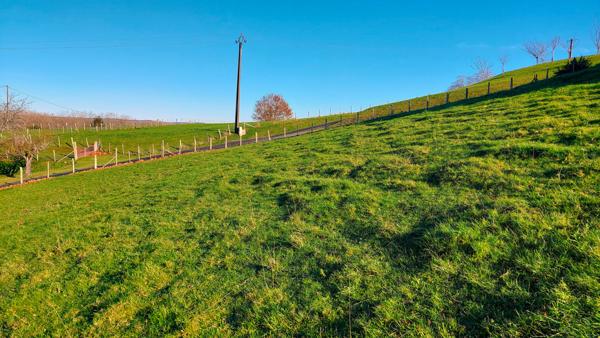 Guiche (64520) Guiche - Terrain constructible sur les hauteurs