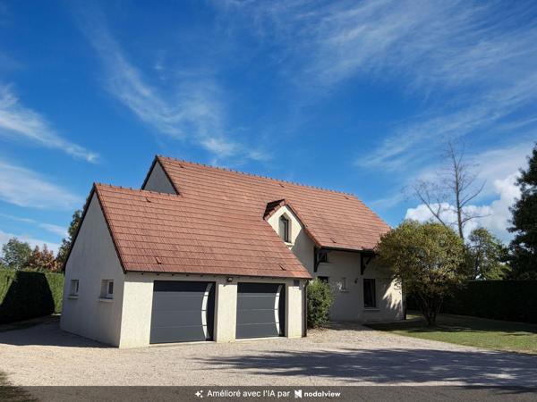 Magnifique maison avec piscine et garage double