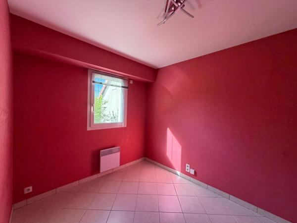 Magnifique maison avec piscine et garage double