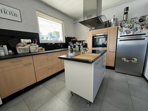 Villa La Gaude 6 pièces 240 m2 - Piscine et jardin