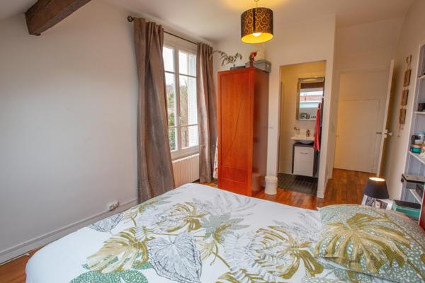 LA VERRIÈRE – QUARTIER VILLAGE – PROCHE GARE - MAISON 4 CHAMBRES – AUCUN TRAVAUX