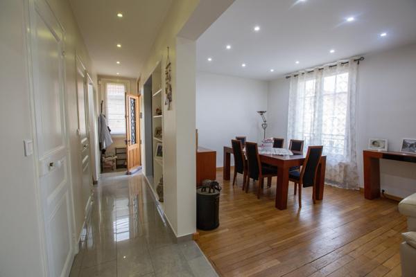 LA VERRIÈRE – QUARTIER VILLAGE – PROCHE GARE - MAISON 4 CHAMBRES – AUCUN TRAVAUX