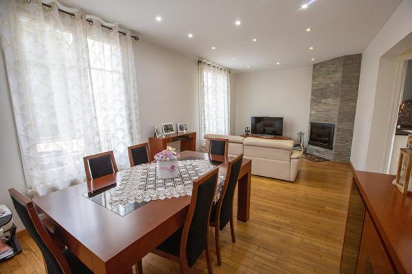 LA VERRIÈRE – QUARTIER VILLAGE – PROCHE GARE - MAISON 4 CHAMBRES – AUCUN TRAVAUX