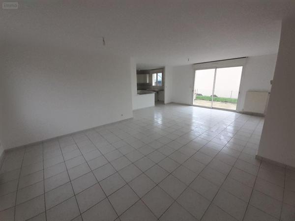 Pavillon à vendre à Écommoy dans la Sarthe (72220), ref : 023/2104