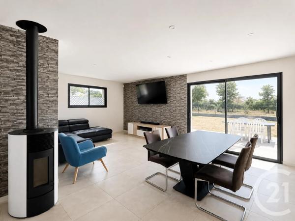 Maison à vendre  3 pièces - 100 m 2   GIVRAND  - 85