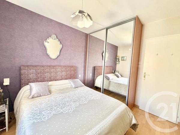 Maison à vendre  3 pièces - 100 m 2   GIVRAND  - 85