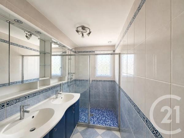 Maison à vendre  3 pièces - 100 m 2   GIVRAND  - 85