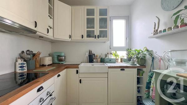 Appartement F5 à vendre  5 pièces - 120,07 m 2   NOGENT SUR MARNE  - 94
