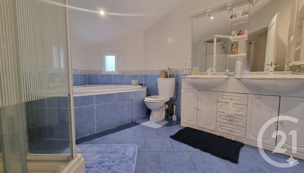 Maison à vendre  7 pièces - 199 m2 COULOUNIEIX CHAMIERS - 24