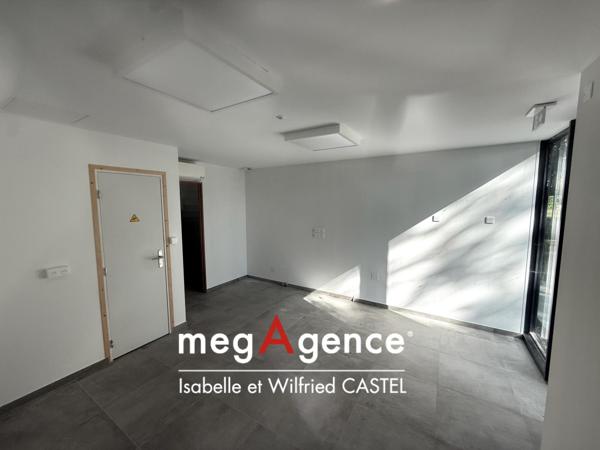 Bureaux à CHALLANS, 85300 - 255m²